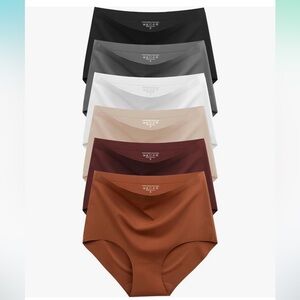 Seamless High-Waist Panties Set. 6 pair. New with tags